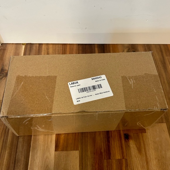 Colorful Sticky Notes Set - Picture 2 of 3